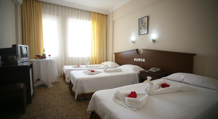 Ideal Beach Hotel Kargıcak Exterior foto