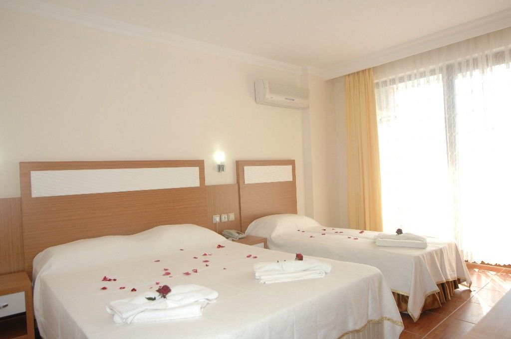 Ideal Beach Hotel Kargıcak Exterior foto