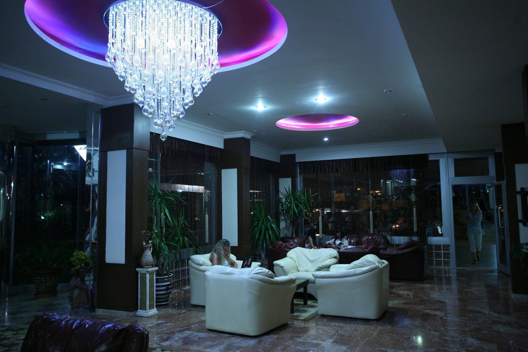 Ideal Beach Hotel Kargıcak Exterior foto