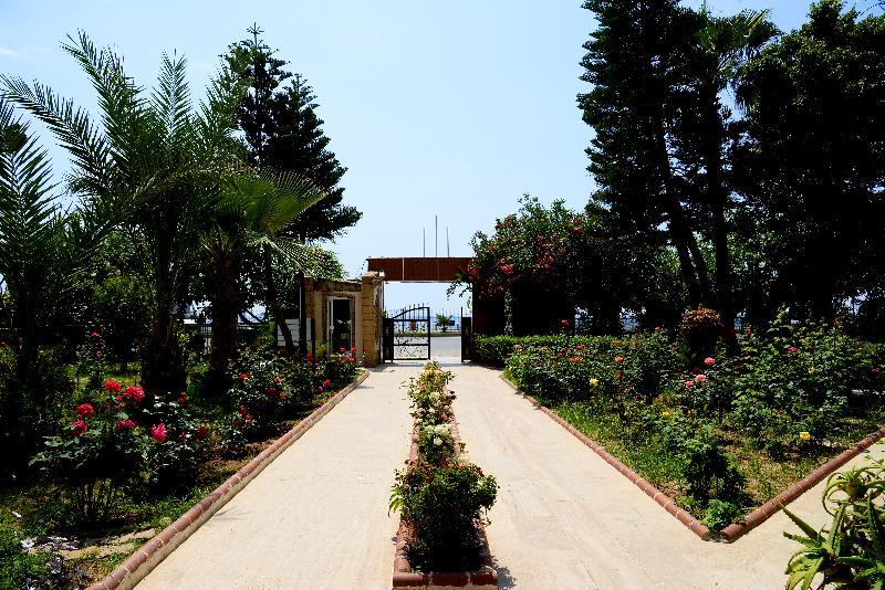 Ideal Beach Hotel Kargıcak Exterior foto